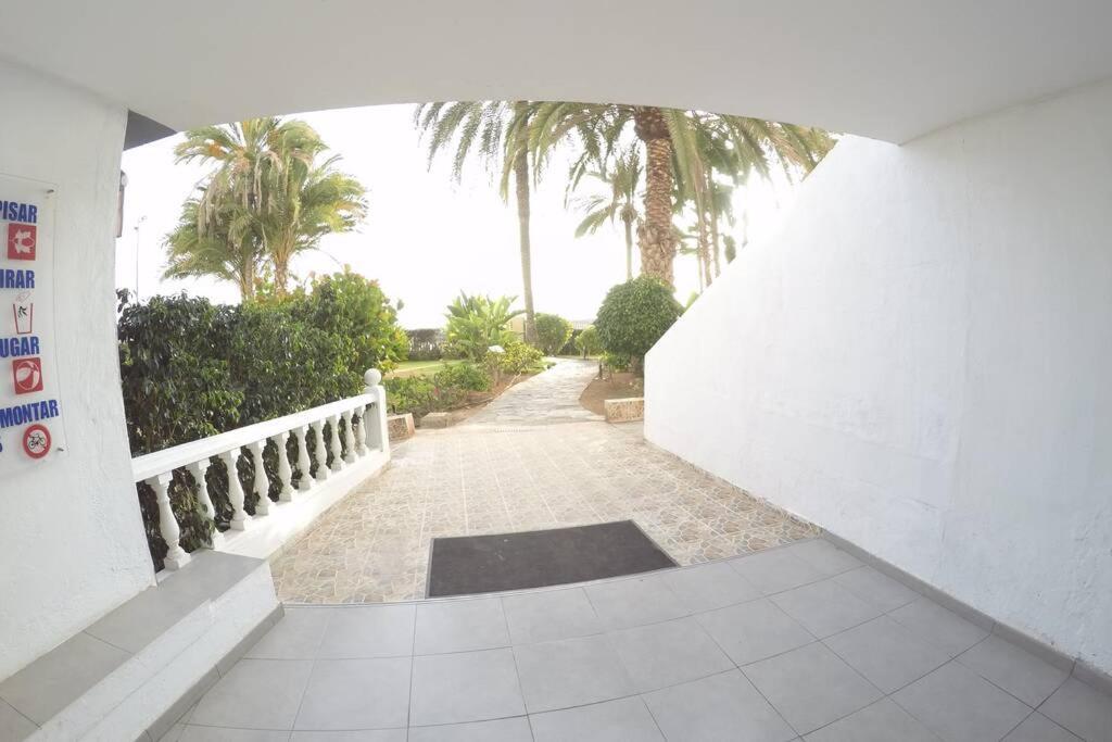 Arguineguin Studio Apartment La Lajilla Located At Beachfront מראה חיצוני תמונה